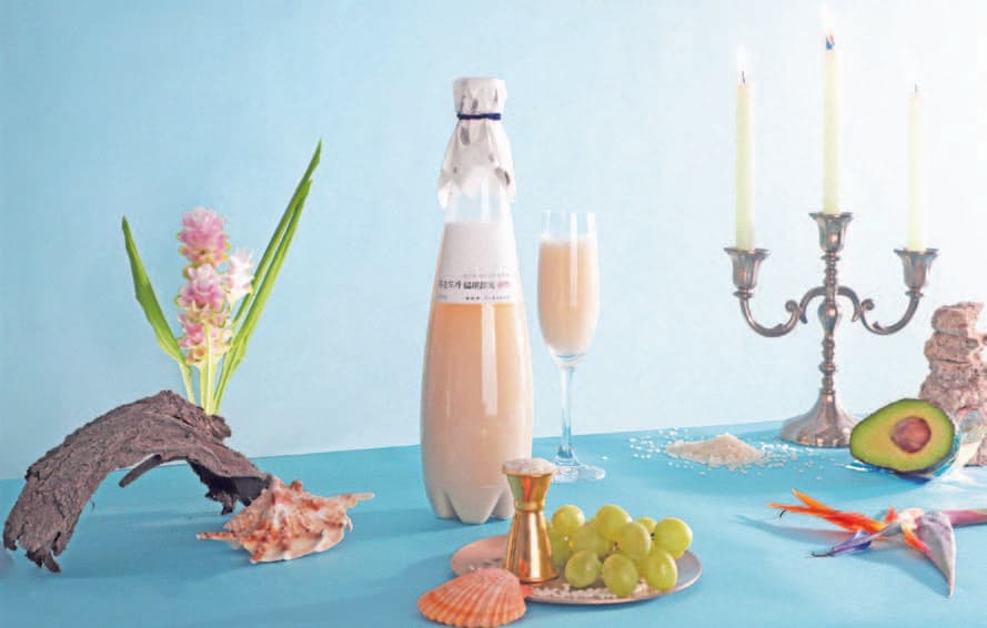 Boksoondoga Makgeolli - Pure, naturally carbonated traditional Korean rice wine